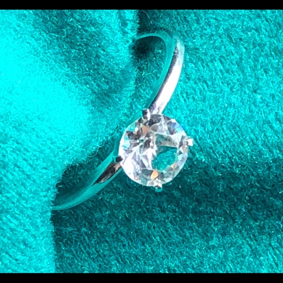 Vintage Uncas Vanderbilt Silver Tone round simulated diamond CZ Solitaire SZ 10 - Picture 14 of 14